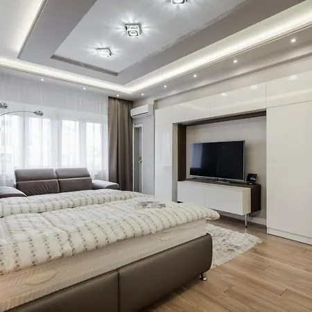 Apartament Bpr Ethereal Panoramic With A/c & Balcony