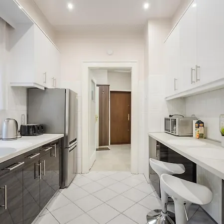 Bpr Ethereal Panoramic With A/c & Balcony *