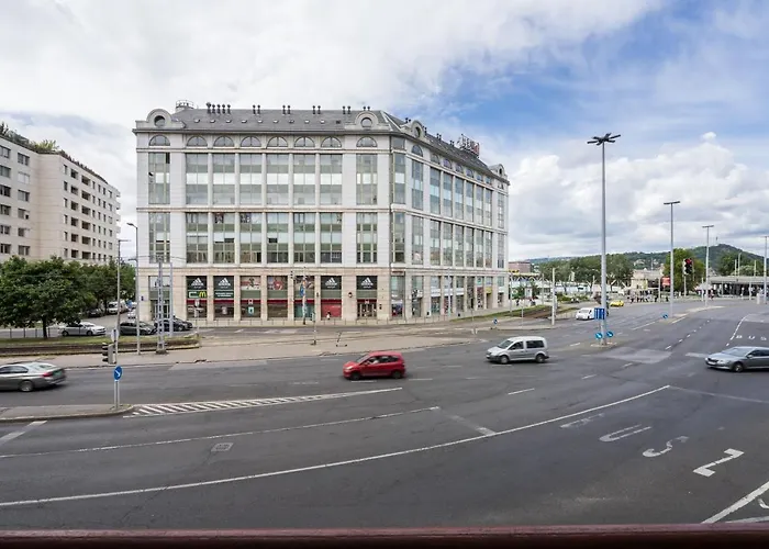 Apartament Bpr Ethereal Panoramic With A/c & Balcony